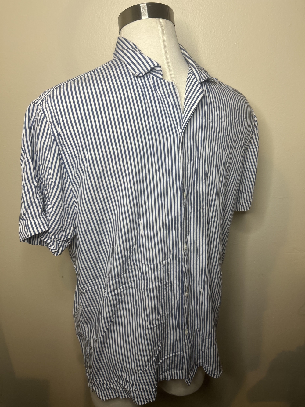 Men's Super Casual..sweet Blue and White Striped Short-Sleeve Button-Up Shirt